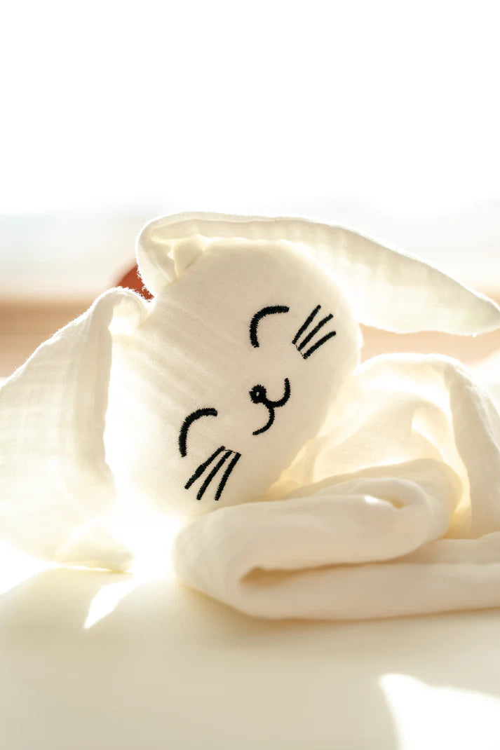 Lingette câline en mousseline avec tête de lapin – Blanc