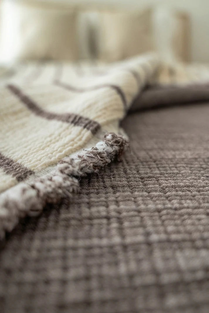 Couvre-lit Crinkle Duo Brun 230×250 cm