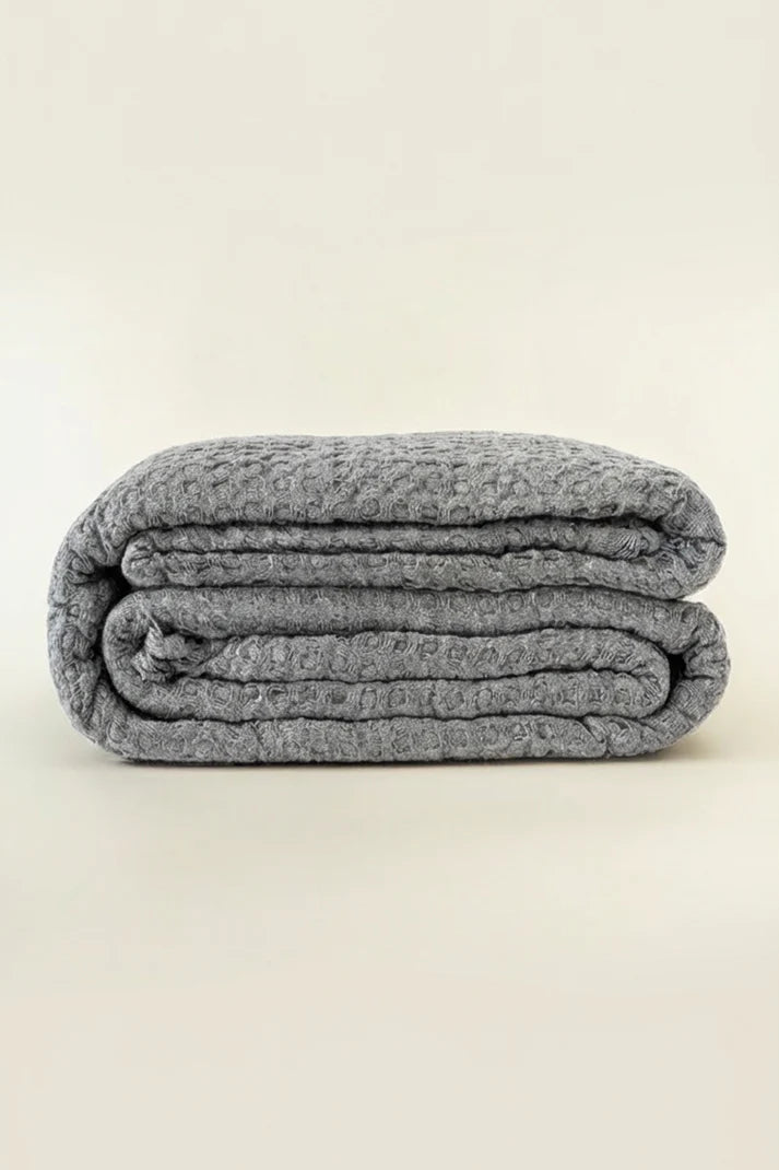 Couvre-lit gaufré gris 230×285 cm